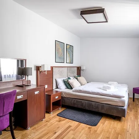 On/set Apartment *